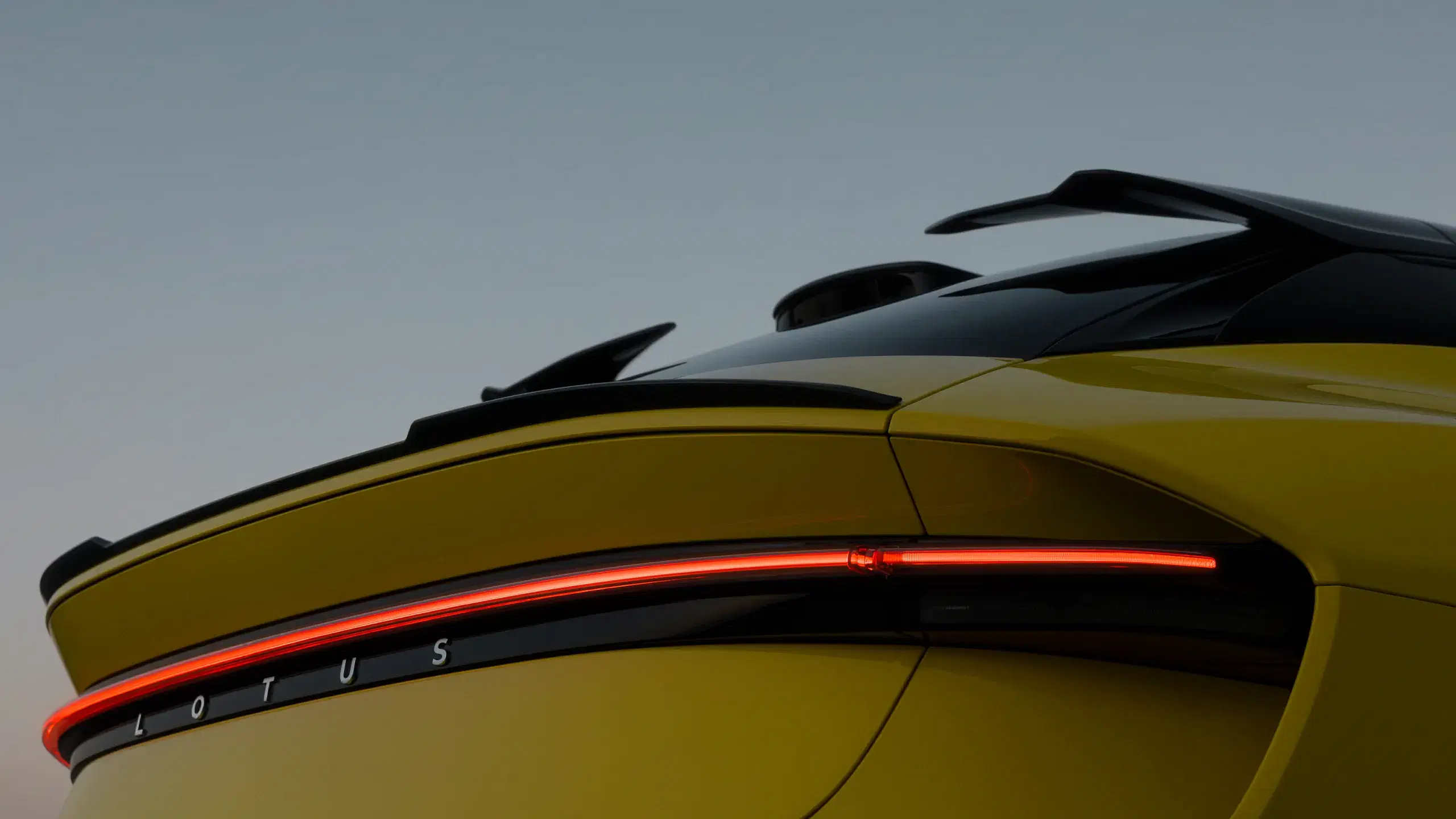 Lotus Eletre