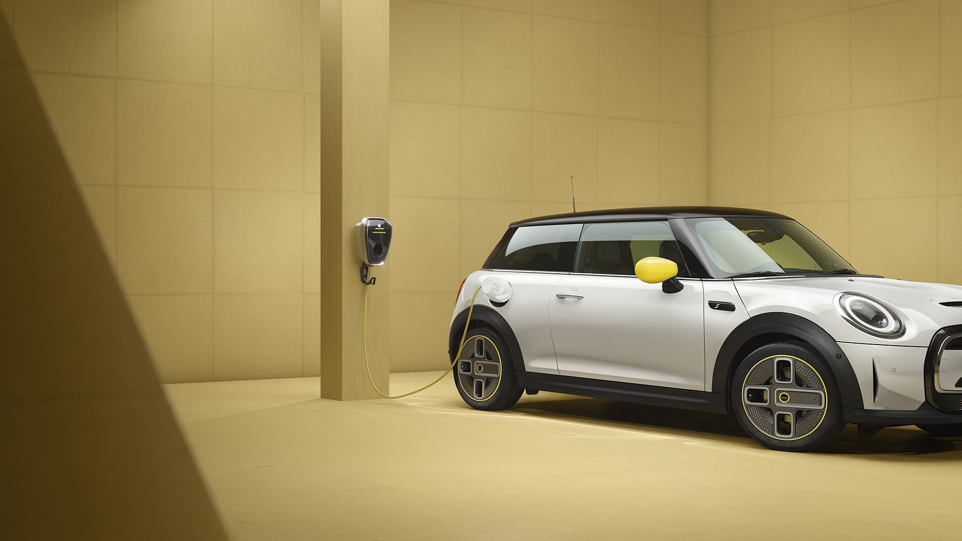 Cooper SE
