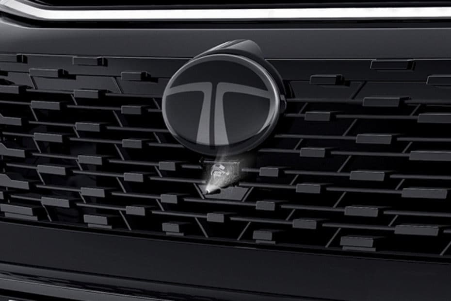 Tata Safari