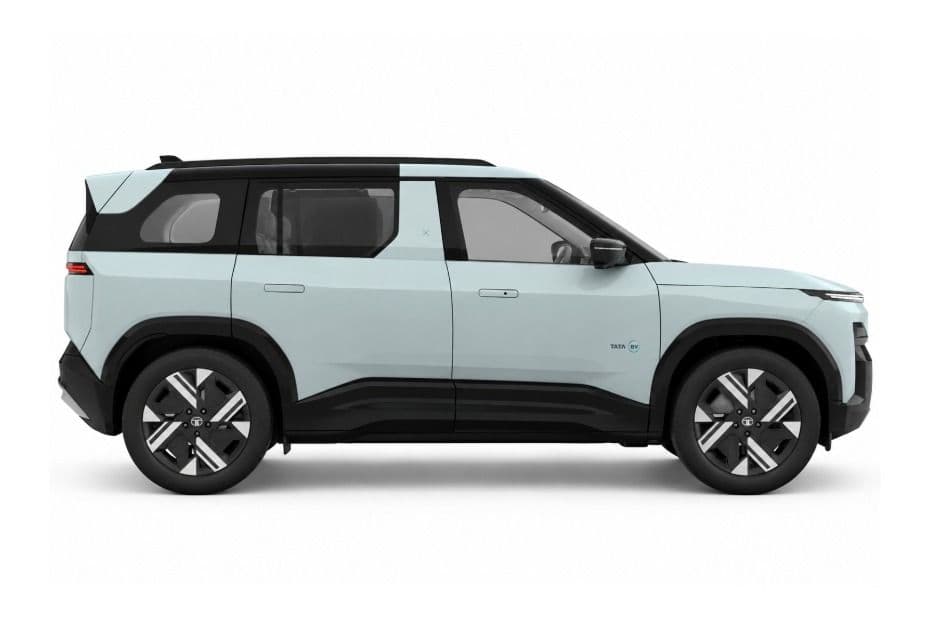 Tata Sierra EV side profile with upright proportions and squared wheel arches