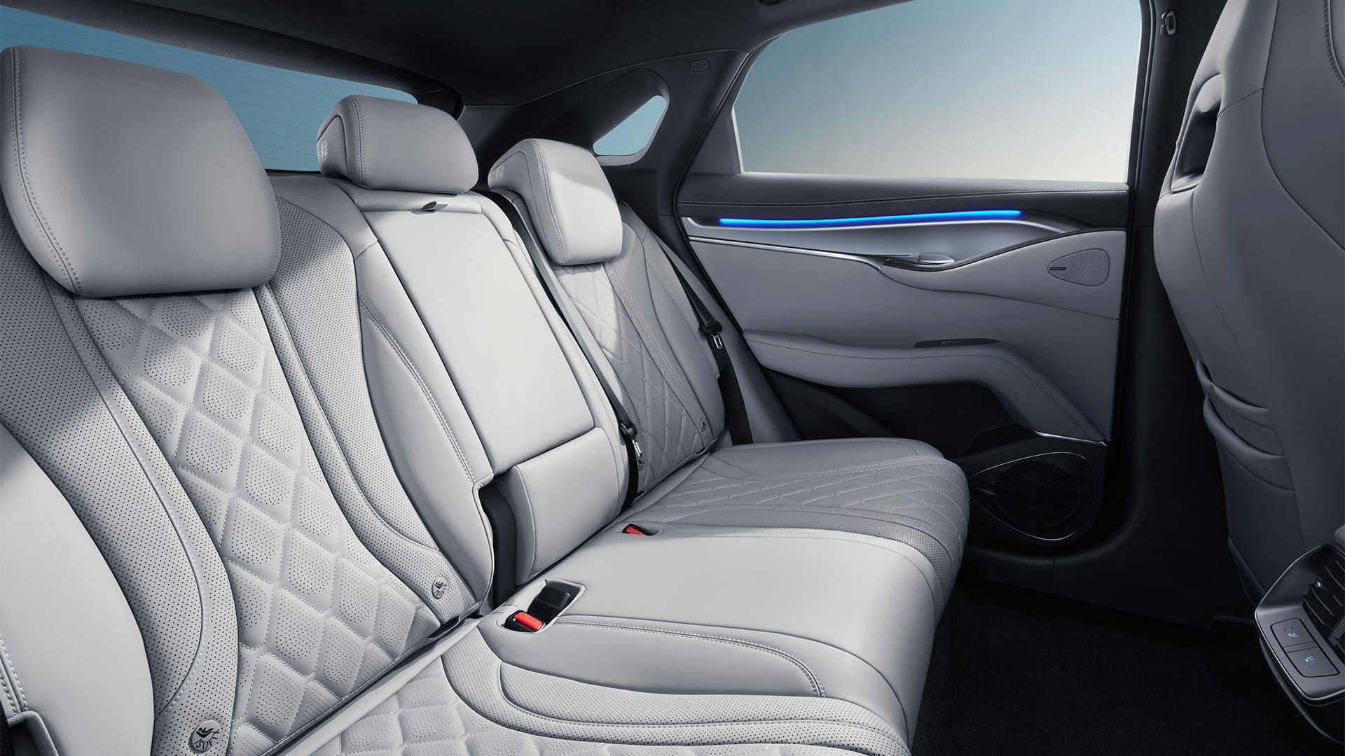 BYD Sealion 7