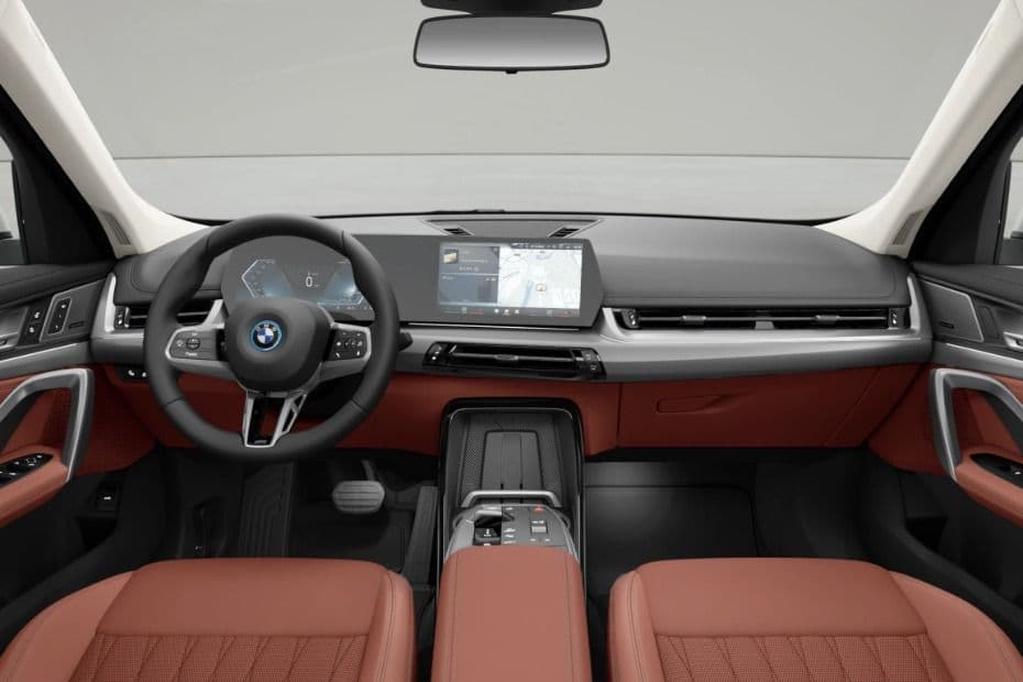 BMW iX1 LWB