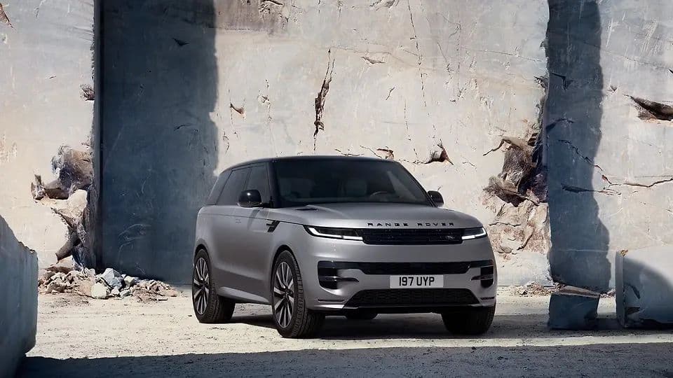 Land Rover Range Rover Sport electric