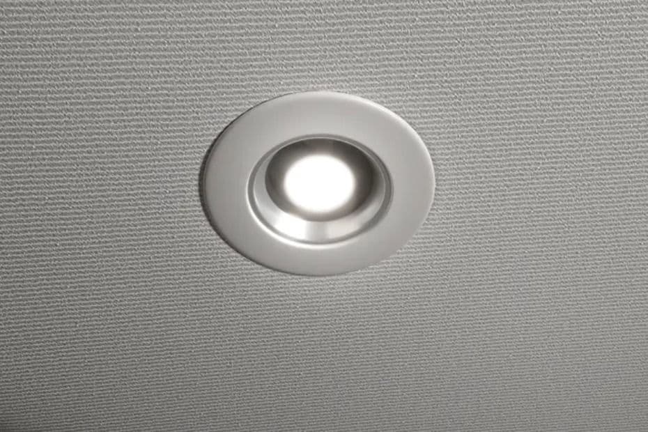 Capacitive-Touch Rear LED Spot Lamps