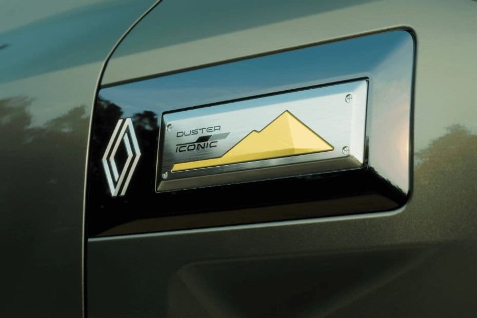 Renault Duster Iconic Himalayan-inspired side embellisher with yellow mountain design and Duster branding