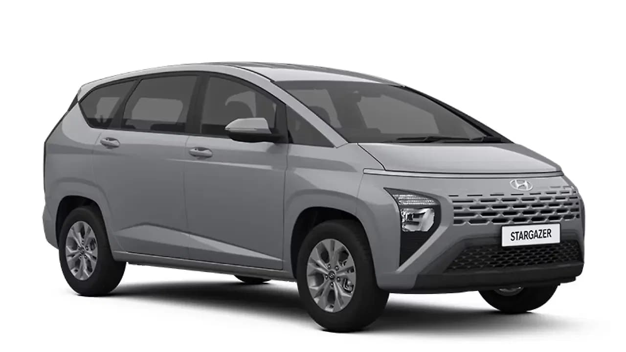 Hyundai Stargazer in Magnetic Silver Metallic