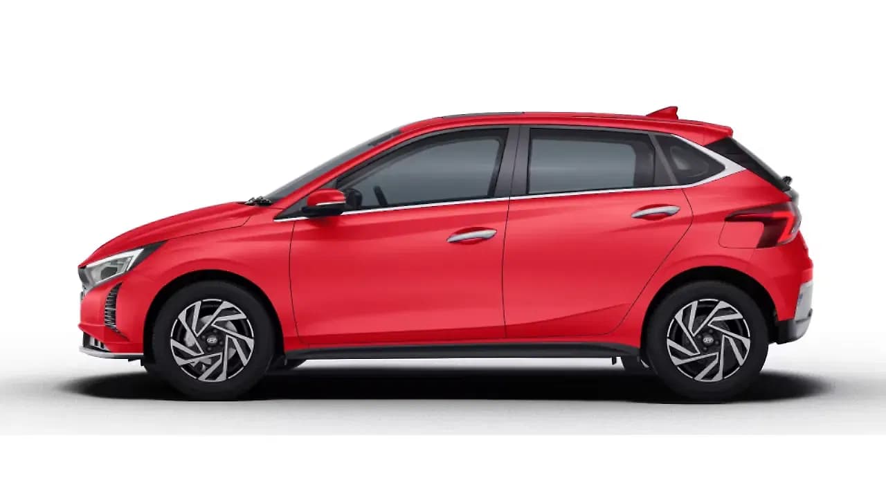 Hyundai i20 in Fiery Red