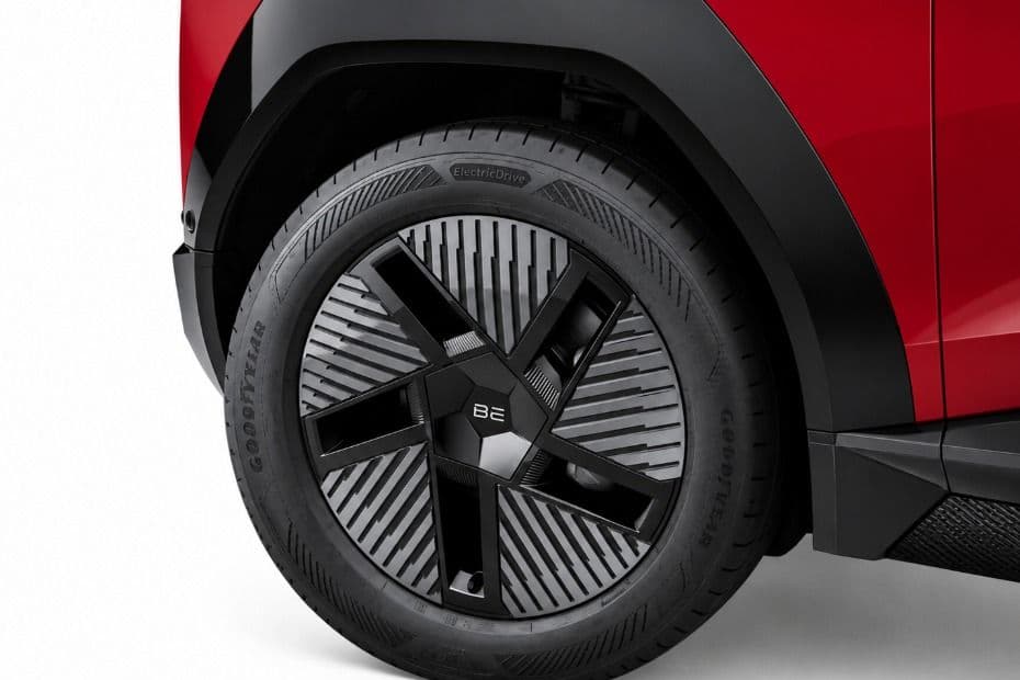 Mahindra BE 6 Sporteq