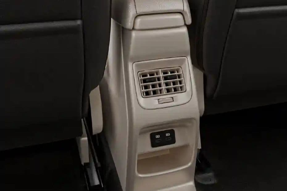 Rear AC Vents