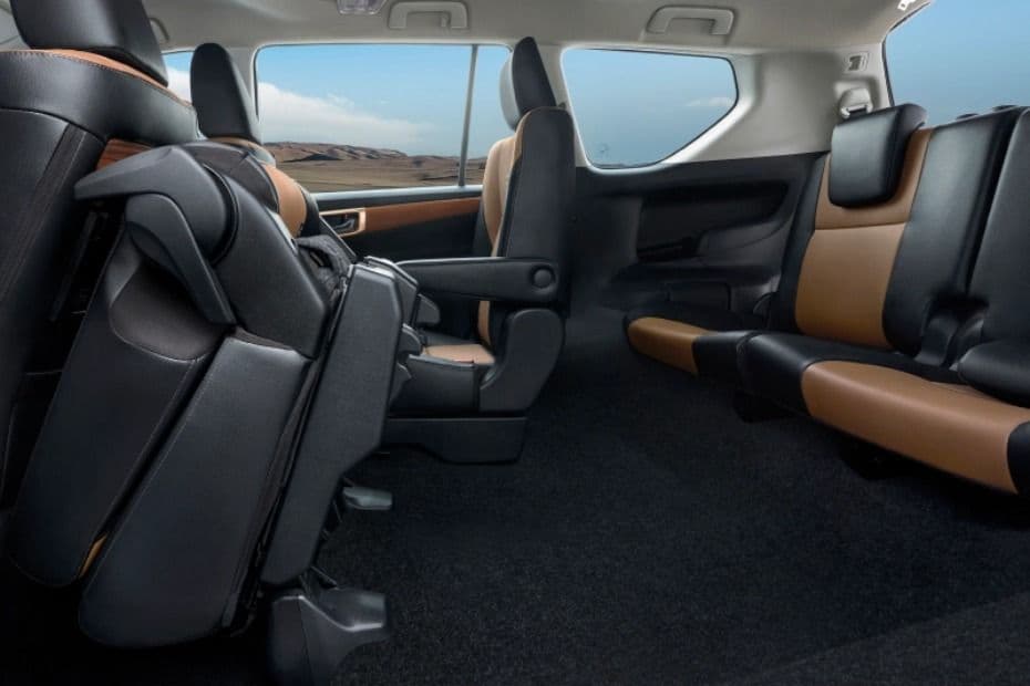 Toyota Innova Crysta
