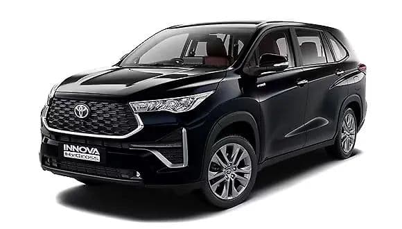 Toyota Innova Hycross in Blackish Ageha Glass Flake