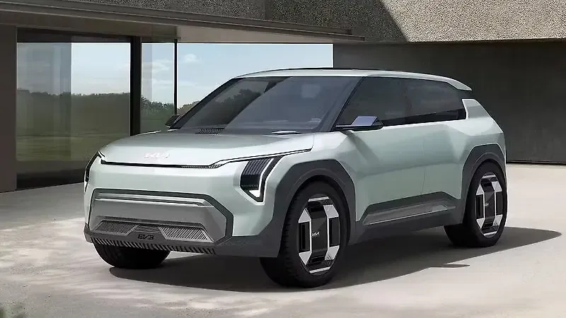 EV3